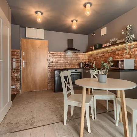 4000 Stare Bulwary No 1 Apartment